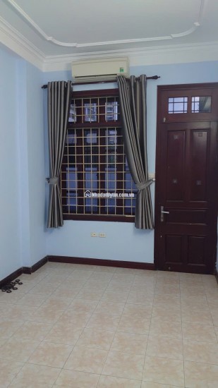 Chính chủ cần cho thuê nhà riêng nguyên căn tại ngõ 463 Đội Cấn, Vĩnh Phúc, Ba Đình, Hà Nội